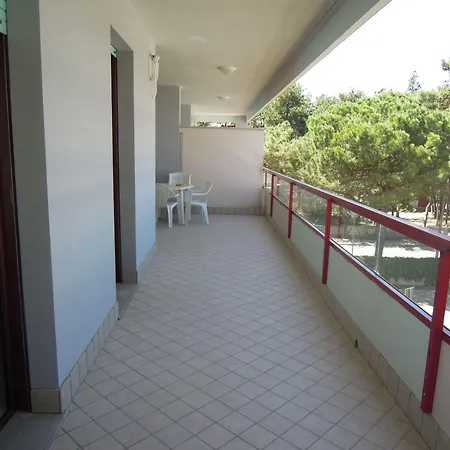 Tucano Διαμέρισμα *