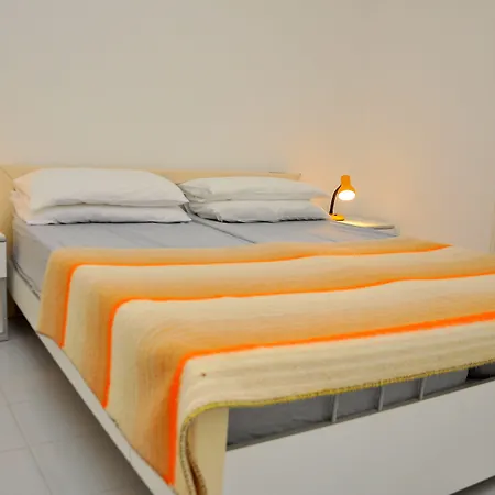 Tucano * Μπιμπιόνε